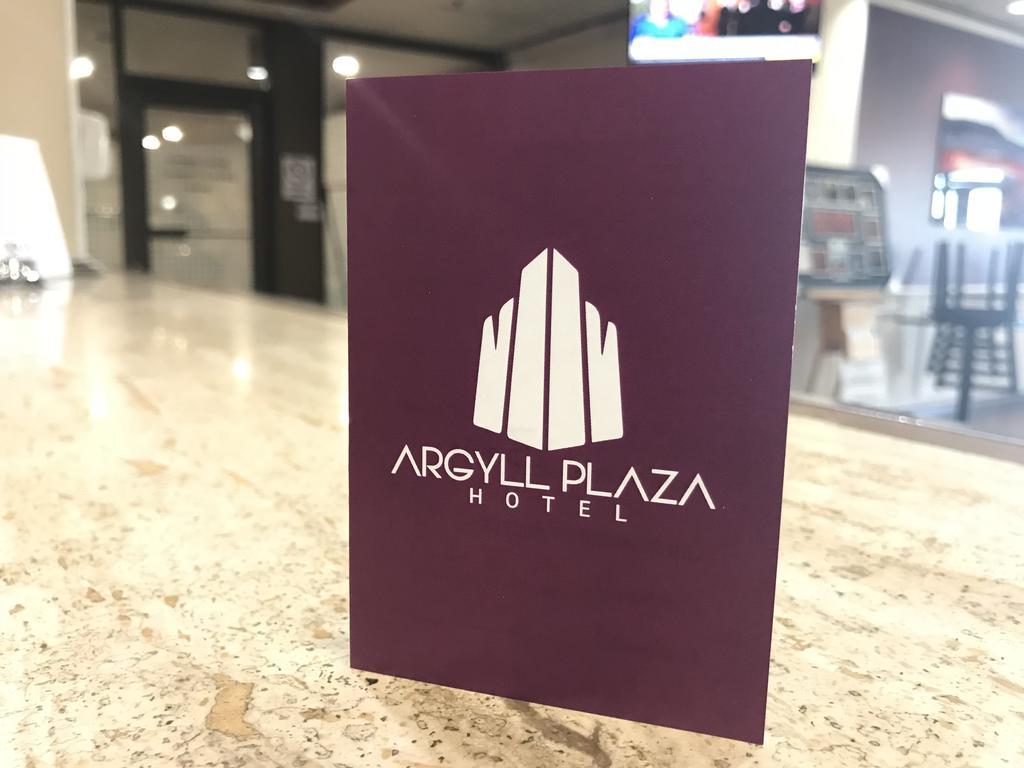 Argyll Plaza Hotel Edmonton Bagian luar foto