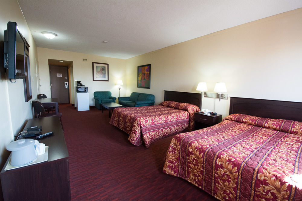 Argyll Plaza Hotel Edmonton Bagian luar foto