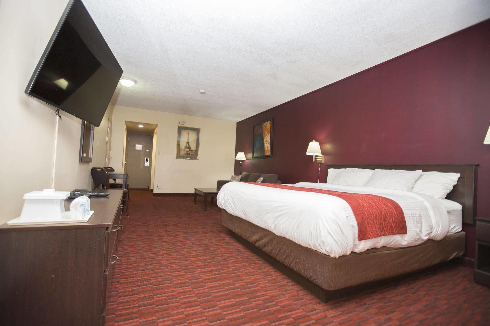 Argyll Plaza Hotel Edmonton Bagian luar foto